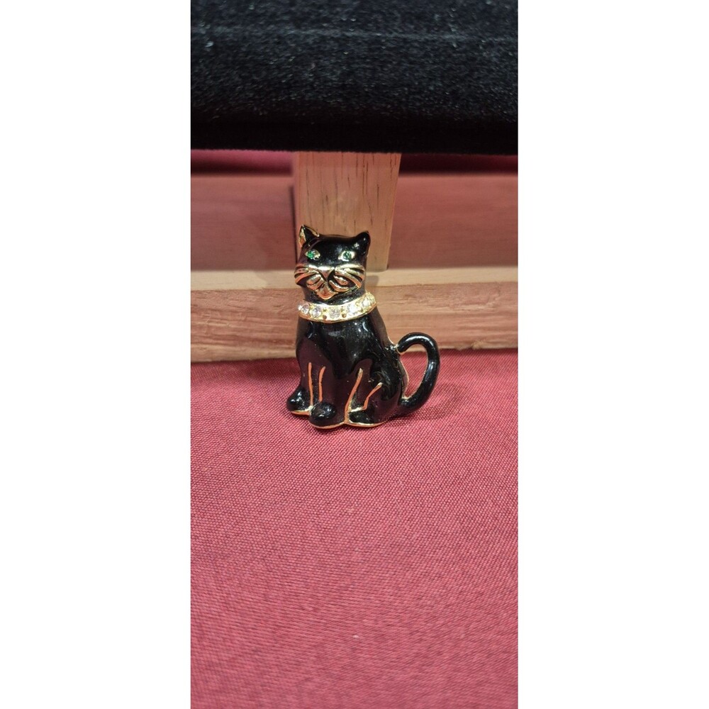 Vintage Monet Black Kitty Cat Enamel Rhinestone Green Eyes Brooch Pin EUC